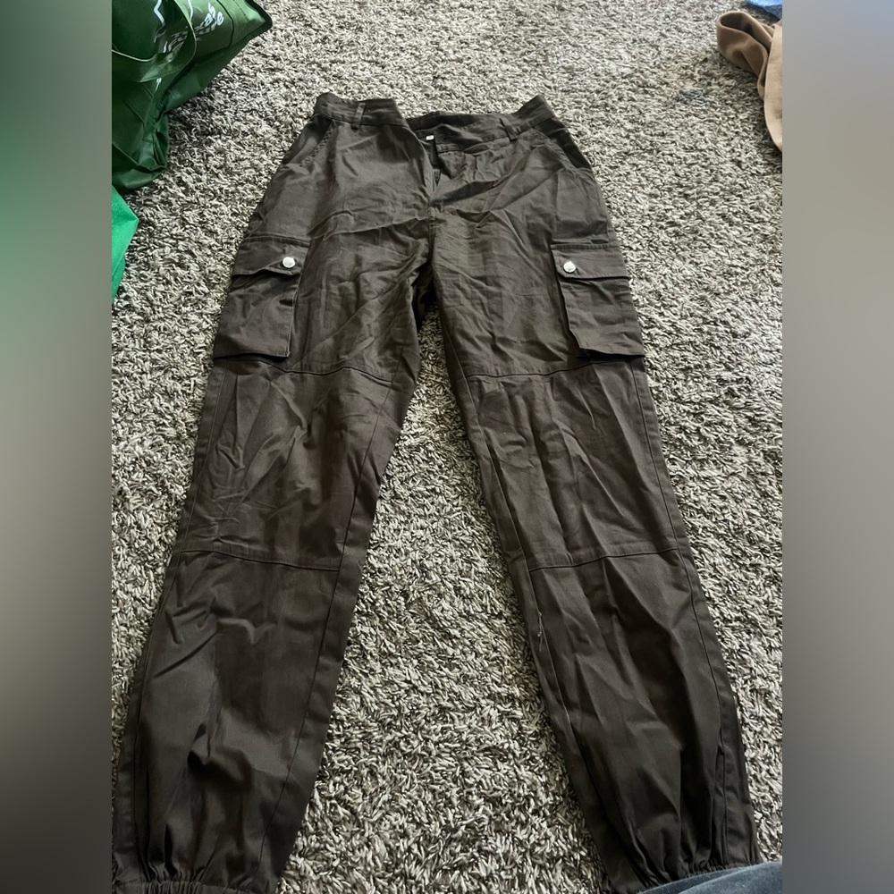 Brown cargo joggers